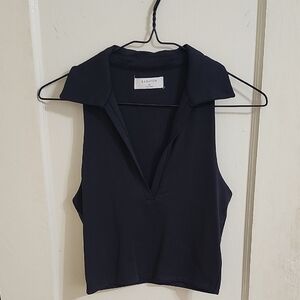 Aritzia Babaton Cropped Contour Sleeveless Polo